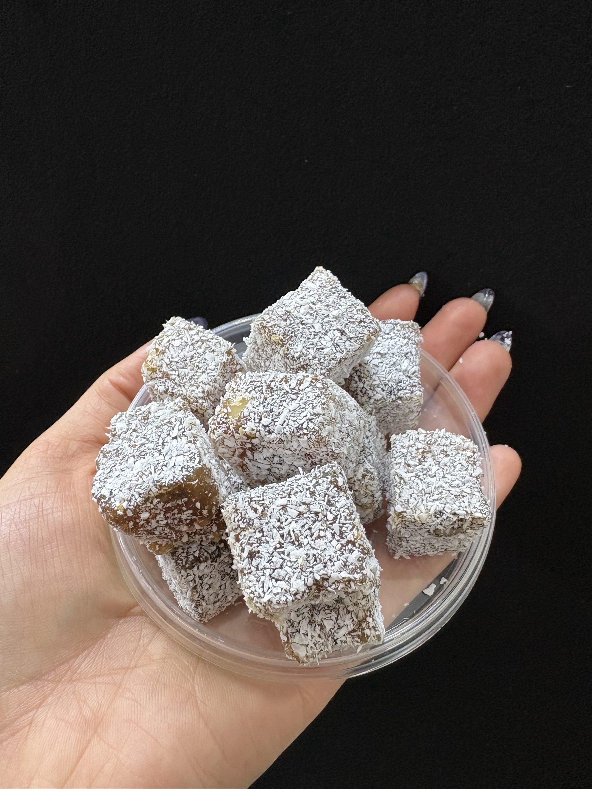 تصویر لوکوم انجیر گردویی 